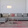Louis De Poortere rug LX 8261 Fading World Medaillon Pink Flash interior